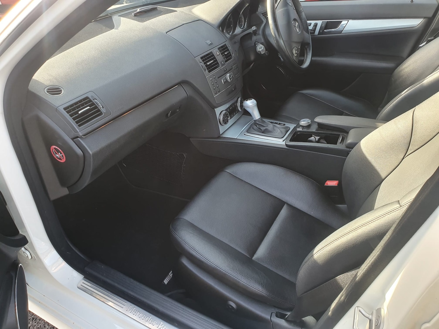 Used Mercedes-Benz C Class 2009 for sale - 76386851: Photo 14