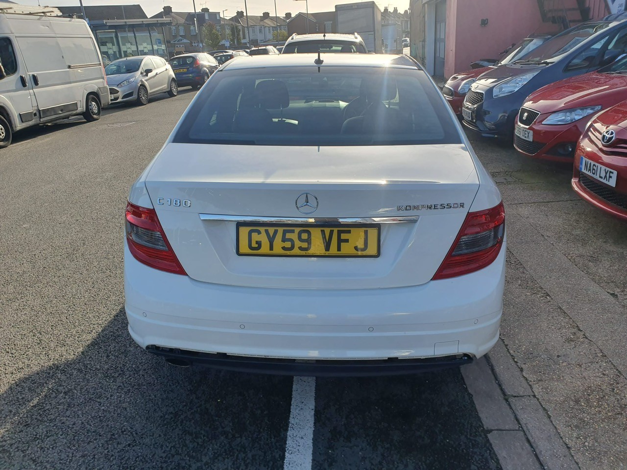 Used Mercedes-Benz C Class 2009 for sale - 76386851: Photo 4