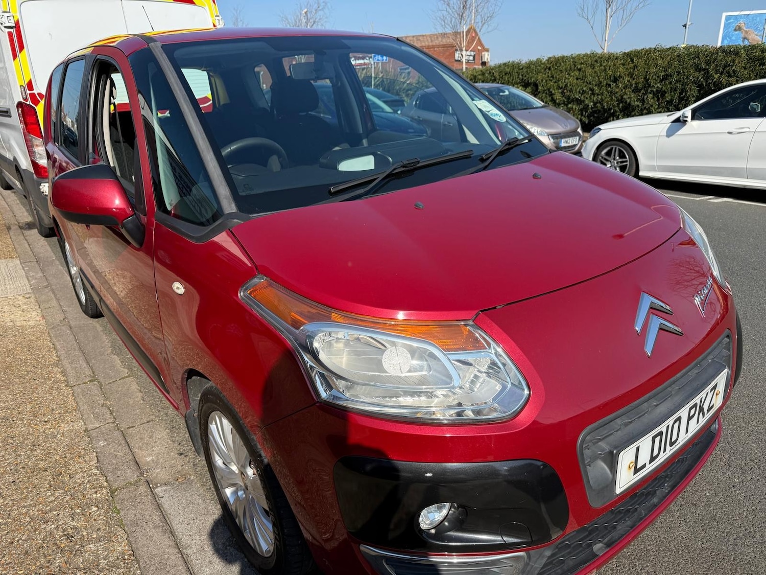 Used Citroen C3 Picasso 2010 for sale - 77951684: Photo 6