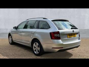 Used Skoda Octavia 2019 for sale - 75404319: Photo
