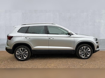 Used Skoda Karoq 2024 for sale - 75358107: Photo