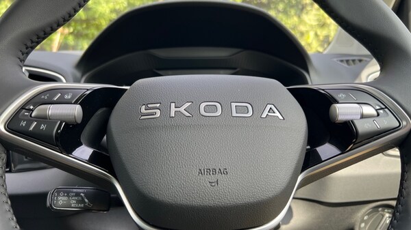 Used Skoda Karoq 2025 for sale - 75121260: Photo 28