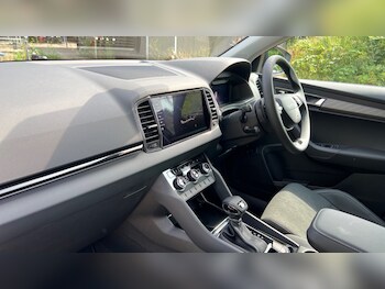 Used Skoda Karoq 2025 for sale - 75121260: Photo