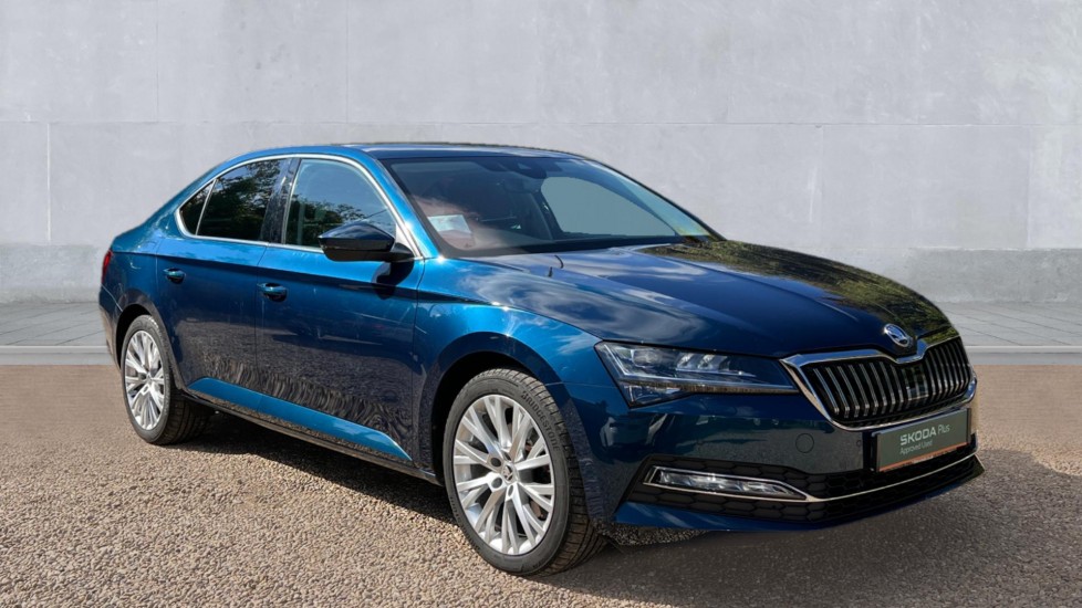 Used Skoda Superb 2022 for sale - 76104115: Photo 1