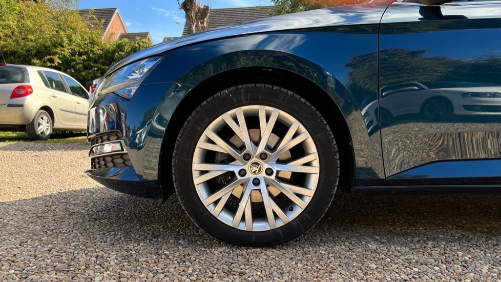 Used Skoda Superb 2022 for sale - 76104115: Photo 19