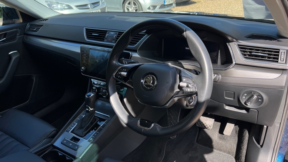 Used Skoda Superb 2022 for sale - 76104115: Photo 6
