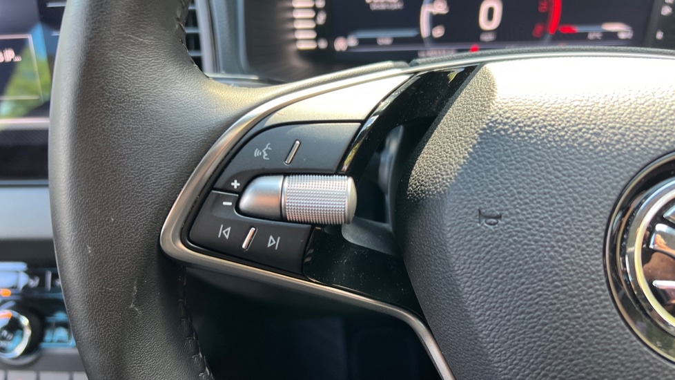 Used Skoda Karoq 2024 for sale - 75829025: Photo 27