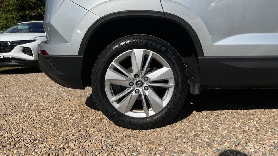 Used Skoda Karoq 2024 for sale - 75829025: Photo 5