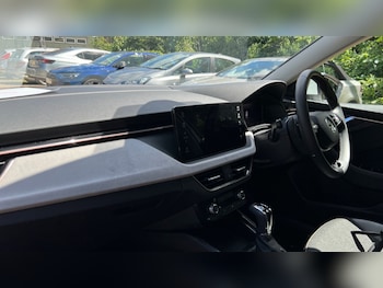 Used Skoda Kamiq 2024 for sale - 76191185: Photo 2