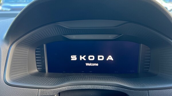 Used Skoda Karoq 2025 for sale - 74235801: Photo 14