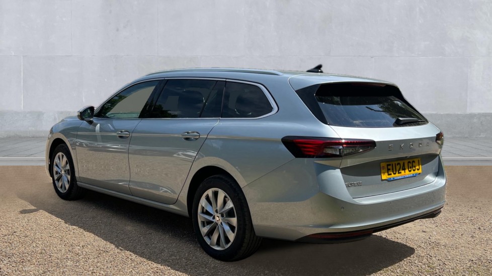 Used Skoda Superb 2024 for sale - 76180173: Photo 3