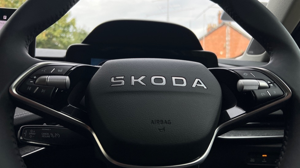 Used Skoda Superb 2025 for sale - 76161427: Photo 25