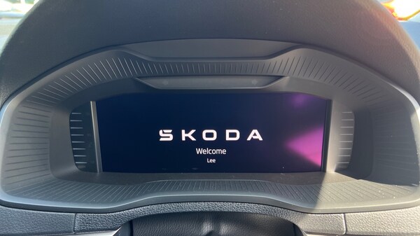 Used Skoda Karoq 2025 for sale - 74235803: Photo 14