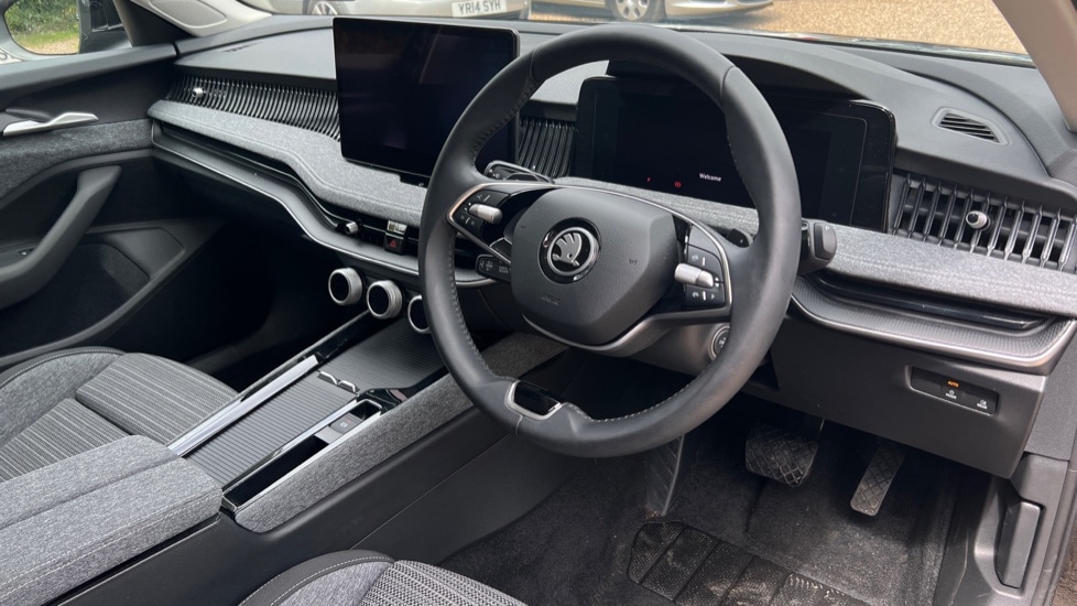 Used Skoda Superb 2024 for sale - 76074258: Photo 6