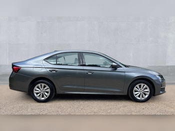 Used Skoda Octavia 2024 for sale - 75389497: Photo