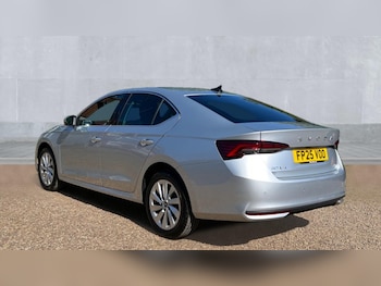 Used Skoda Octavia 2025 for sale - 76154733: Photo 3
