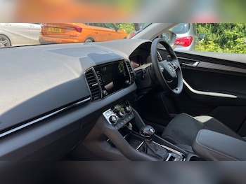 Used Skoda Karoq 2024 for sale - 75590919: Photo