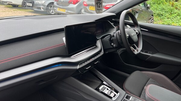 Used Skoda Octavia 2025 for sale - 76229223: Photo 2