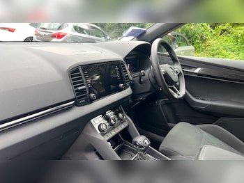 Used Skoda Karoq 2025 for sale - 75404293: Photo
