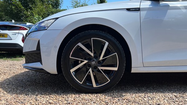 Used Skoda Octavia 2025 for sale - 75121262: Photo 19