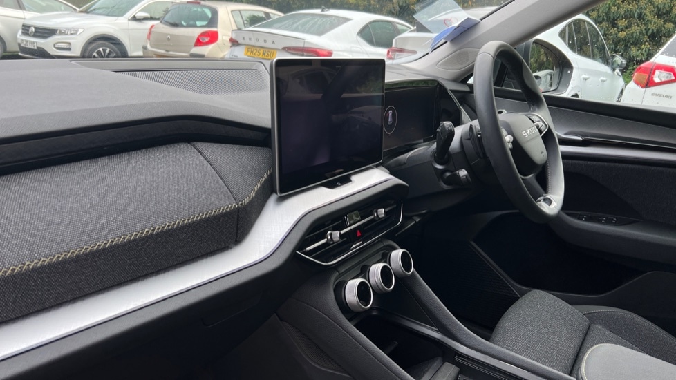 Used Skoda Kodiaq 2025 for sale - 76217261: Photo 2