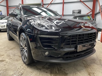 Used Porsche Macan 2017 for sale - 78237015: Photo