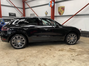 Used Porsche Macan 2017 for sale - 78237015: Photo