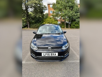 Used Volkswagen Polo 2015 for sale - 77277655: Photo