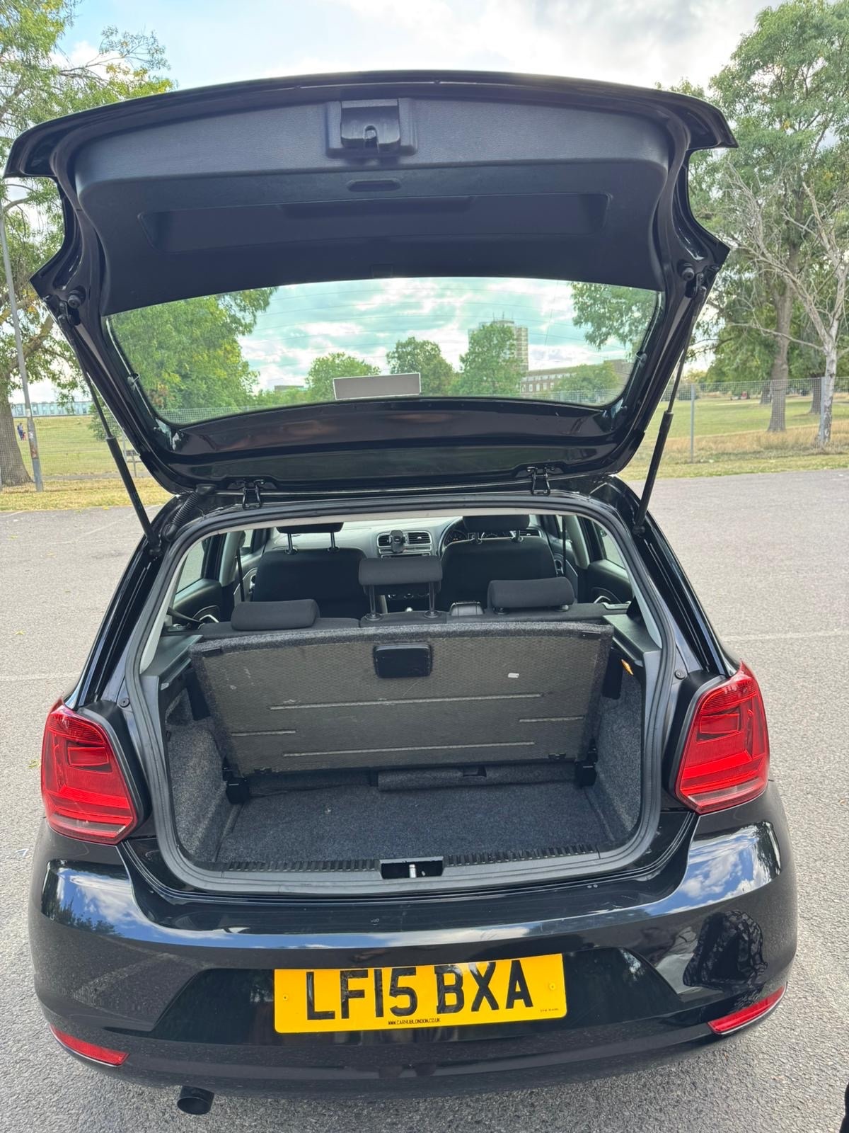 Used Volkswagen Polo 2015 for sale - 77277655: Photo 6