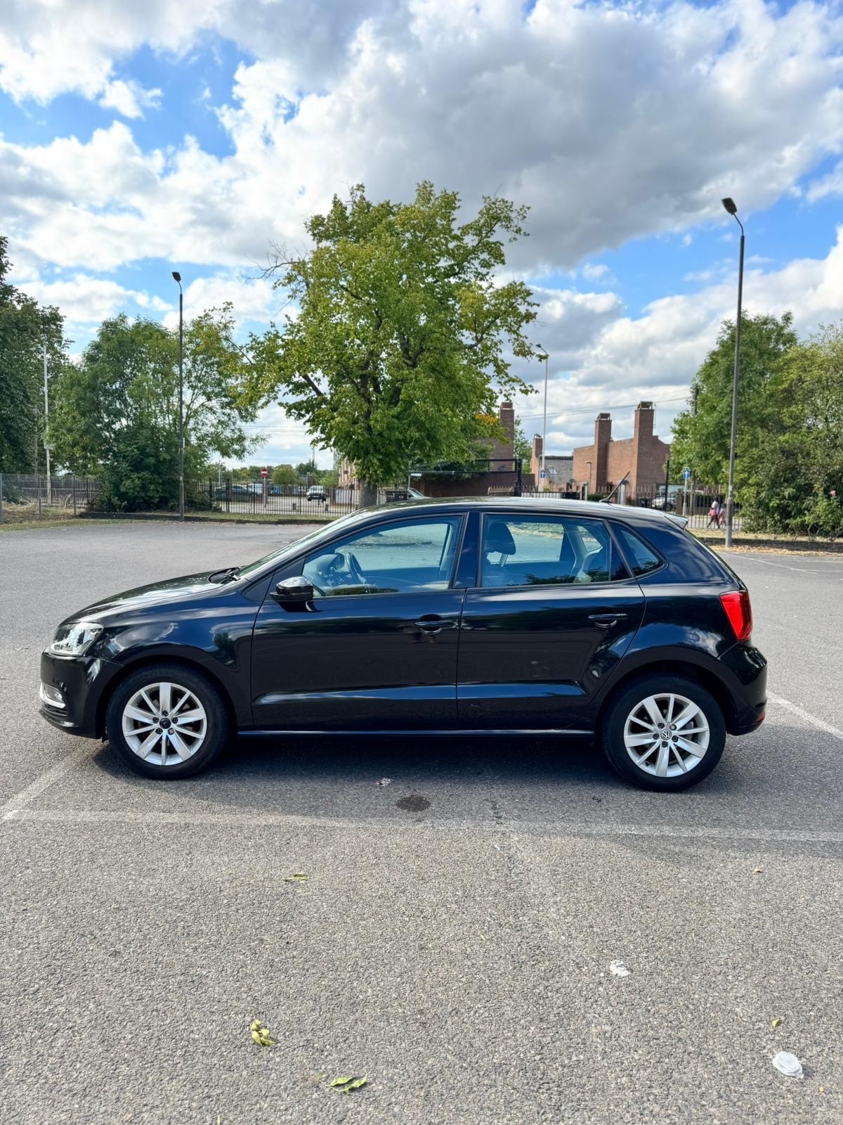 Used Volkswagen Polo 2015 for sale - 77277655: Photo 8