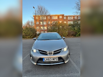 Toyota Auris feature image