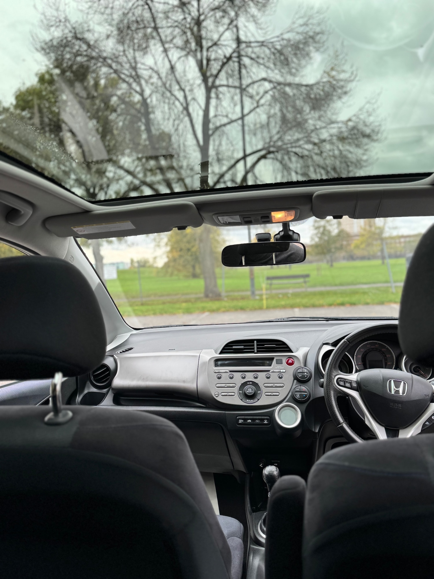 Used Honda Jazz 2010 for sale - 76384280: Photo 11