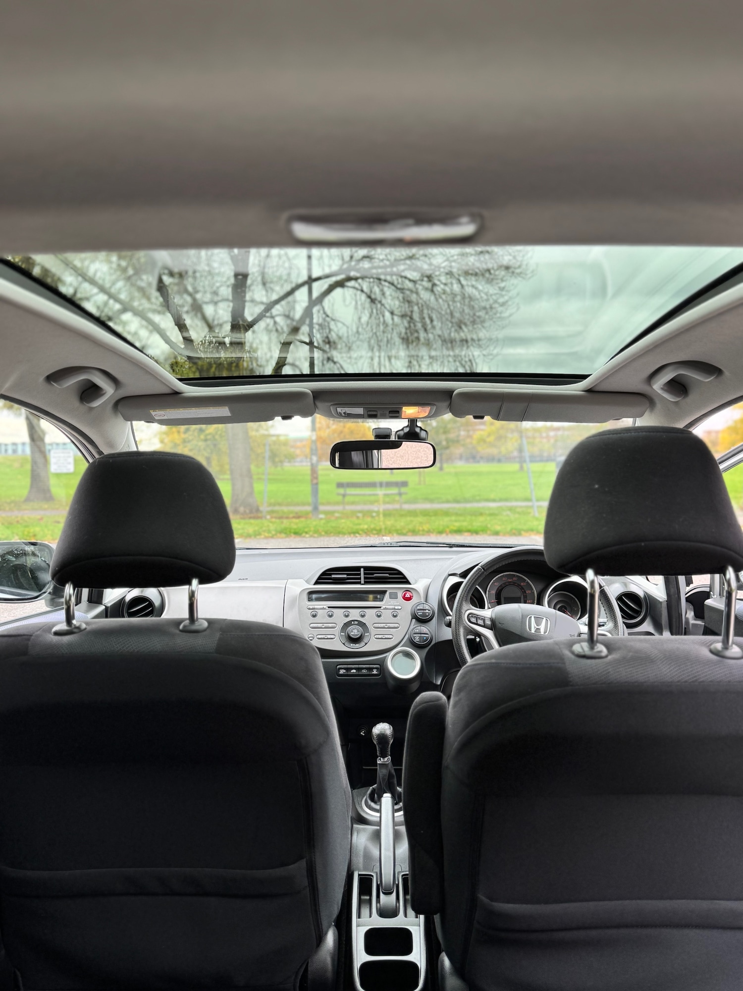 Used Honda Jazz 2010 for sale - 76384280: Photo 15