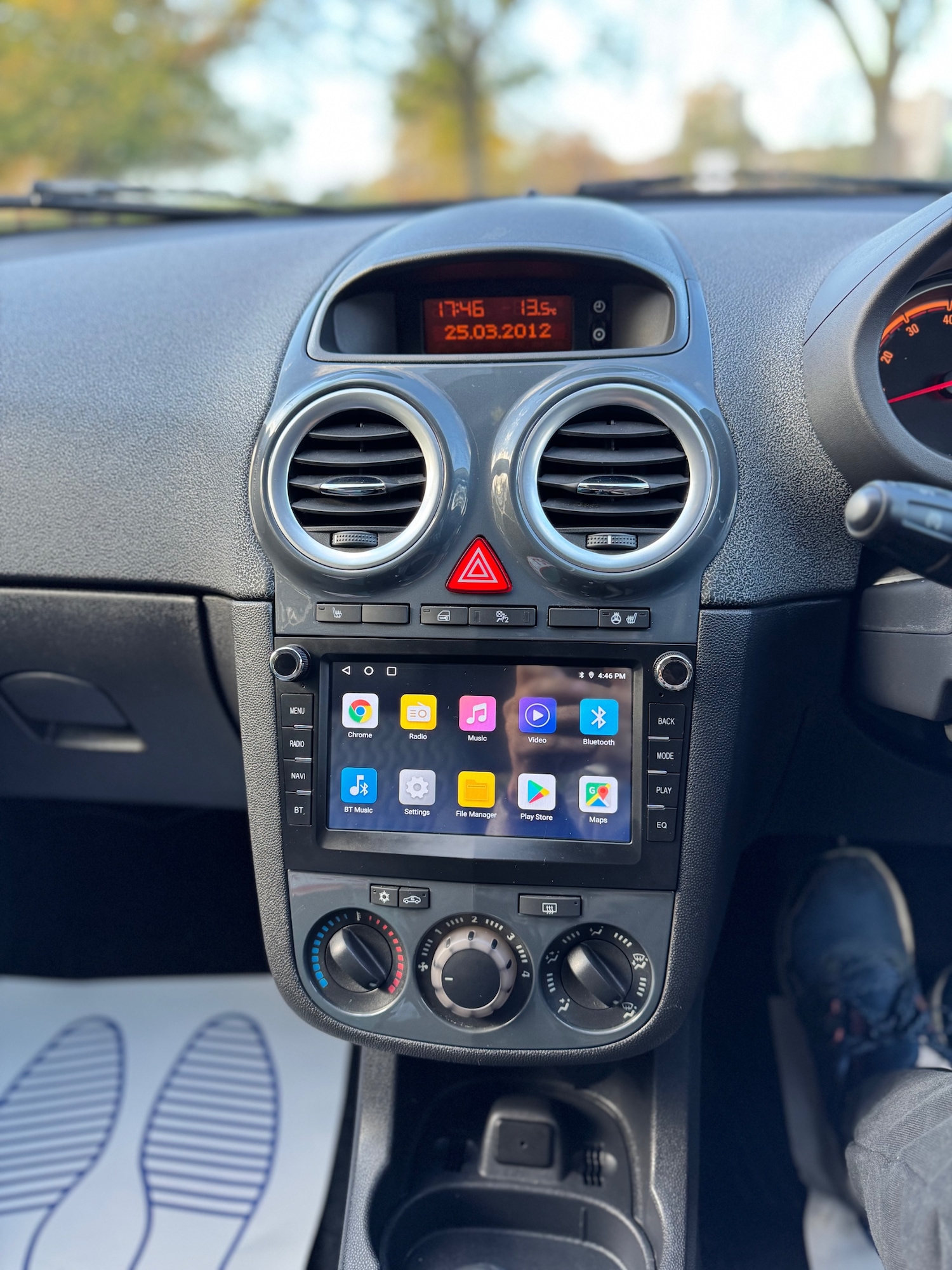 Used Vauxhall Corsa 2012 for sale - 76436276: Photo 18