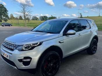 Used Land Rover Discovery Sport 2016 for sale - 74949468: Photo