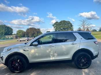 Used Land Rover Discovery Sport 2016 for sale - 74949468: Photo