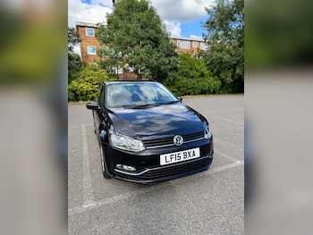 Used Volkswagen Polo 2015 for sale - 75588579: Photo