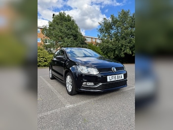 Used Volkswagen Polo 2015 for sale - 75588579: Photo
