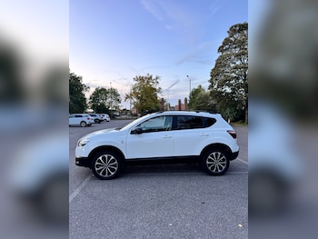 Used Nissan Qashqai 2013 for sale - 76011111: Photo