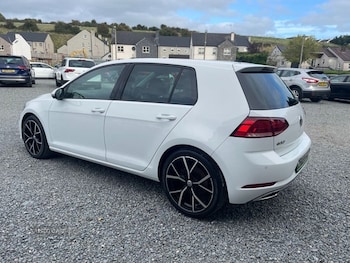 Used Volkswagen Golf 2017 for sale - 76002699: Photo 4