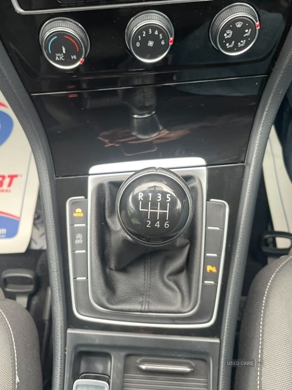 Used Volkswagen Golf 2014 for sale - 76315314: Photo 11