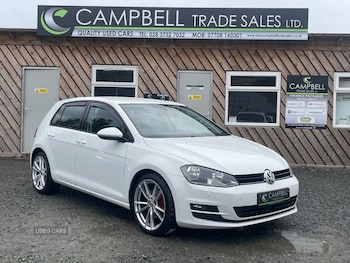Volkswagen - Golf