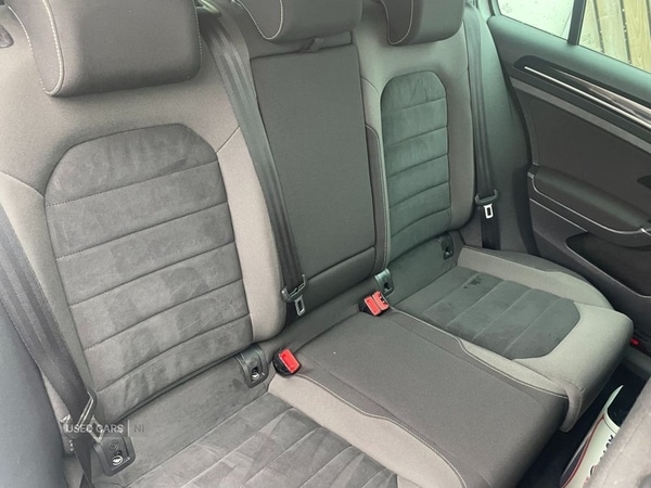Used Volkswagen Golf 2014 for sale - 76315314: Photo 8
