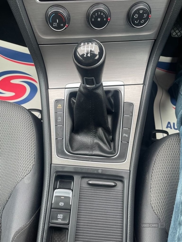 Used Volkswagen Golf 2017 for sale - 76043759: Photo 11
