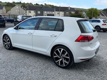 Used Volkswagen Golf 2015 for sale - 78609663: Photo