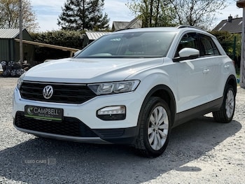 Used Volkswagen T-Roc 2018 for sale - 78363439: Photo