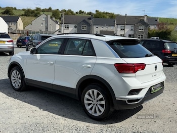 Used Volkswagen T-Roc 2018 for sale - 78363439: Photo
