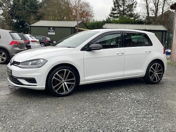 Used Volkswagen Golf 2017 for sale - 76551272: Photo