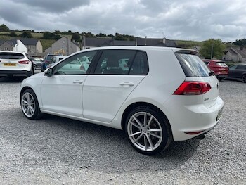 Used Volkswagen Golf 2014 for sale - 75678669: Photo