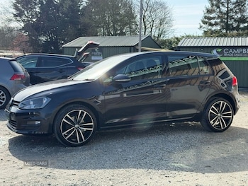 Used Volkswagen Golf 2015 for sale - 77884015: Photo